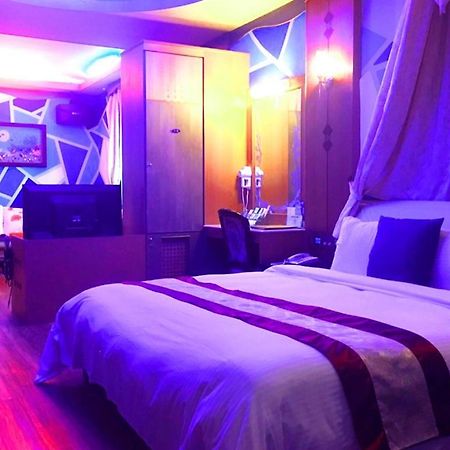 Paradise Motel Guishan Bagian luar foto