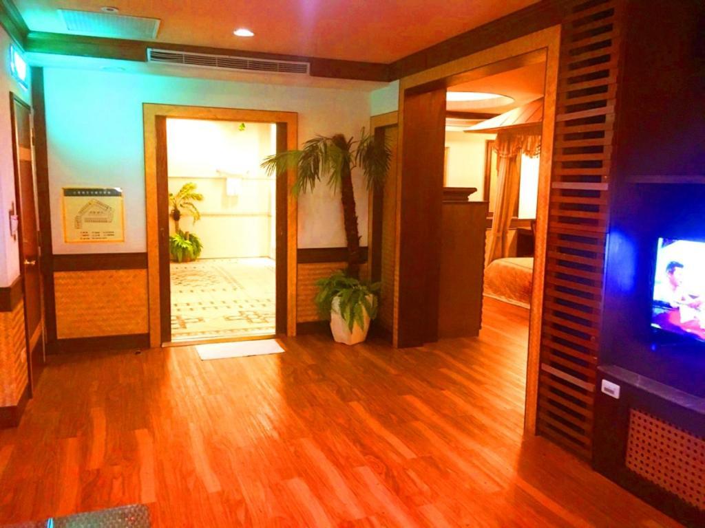 Paradise Motel Guishan Bagian luar foto