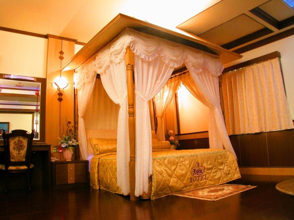 Paradise Motel Guishan Bagian luar foto