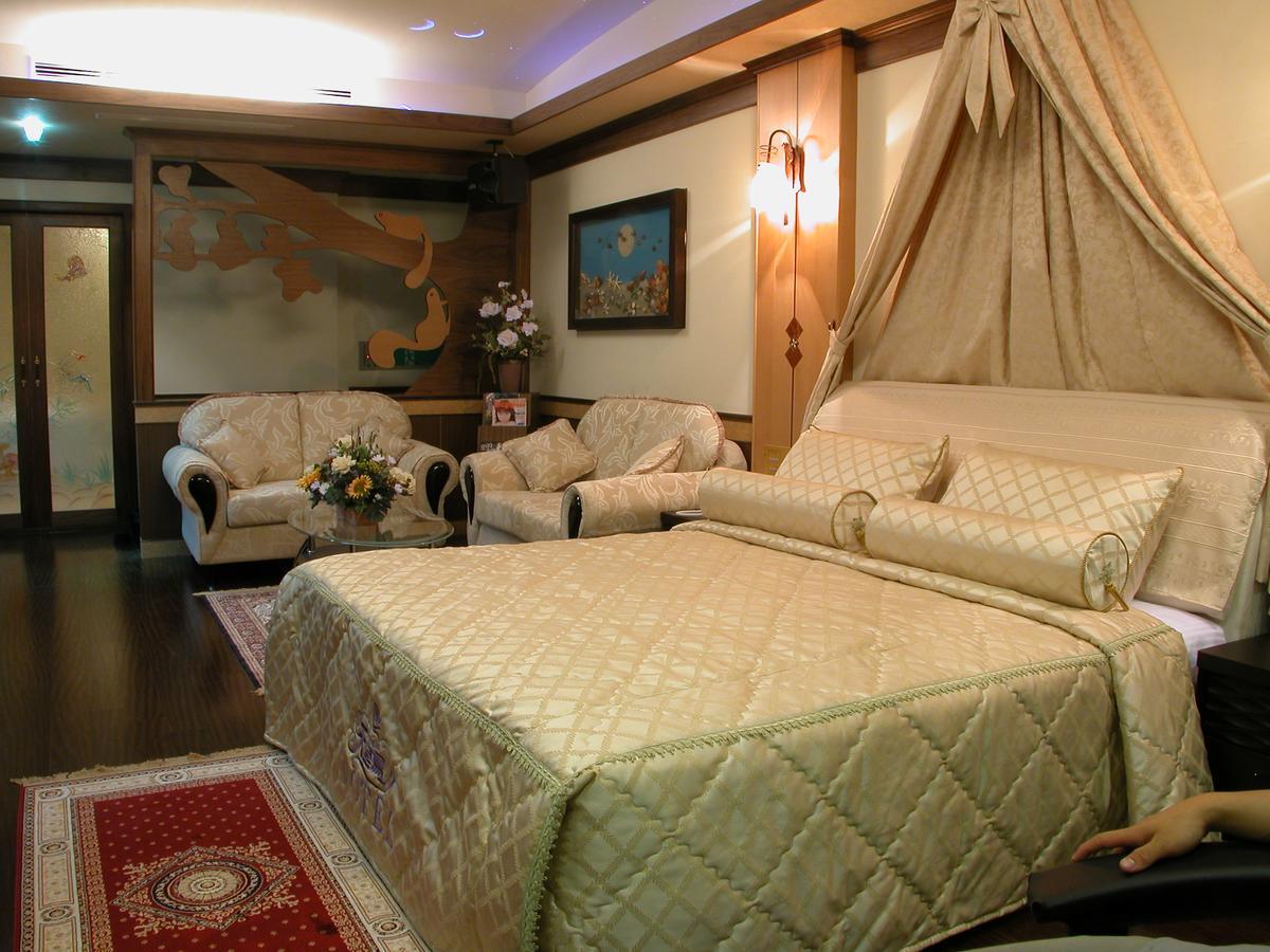 Paradise Motel Guishan Bagian luar foto