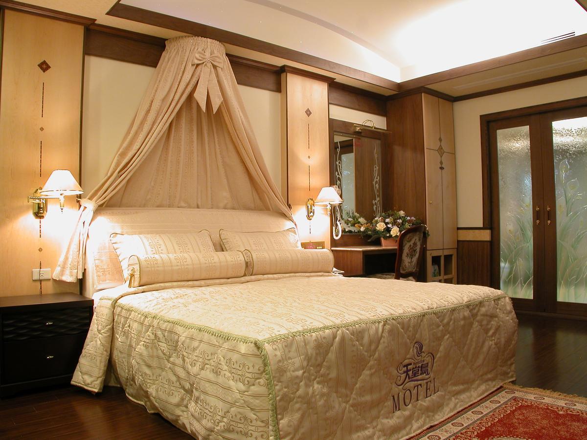 Paradise Motel Guishan Bagian luar foto